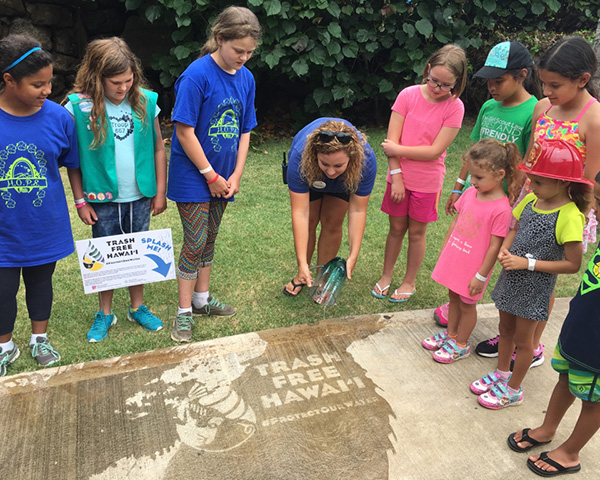 Trash Free Hawaii reveal at Sea Life Park